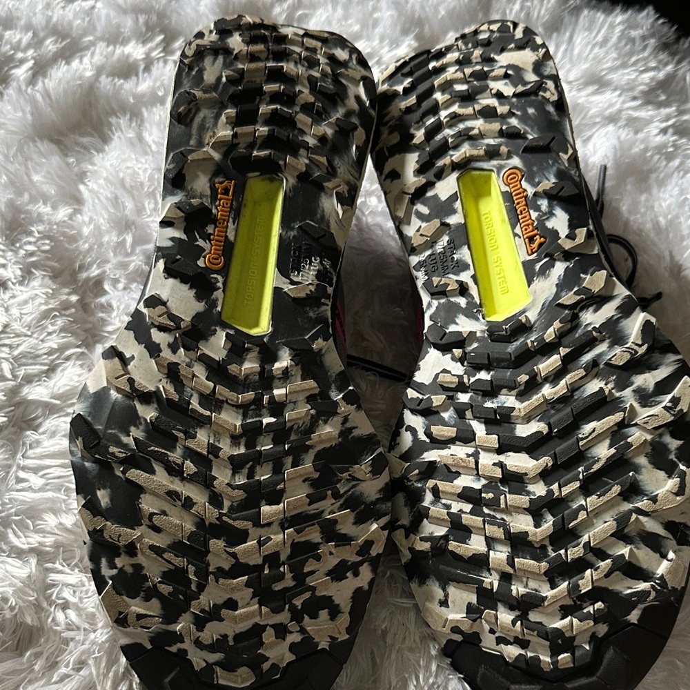 adidas White and Black Athletic Shoes - Picture 4 of 7